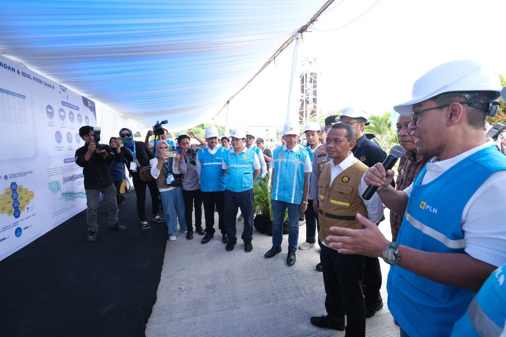 Menteri ESDM Tinjau Kesiapan PLN Nusantara Power PLTMG Baubau