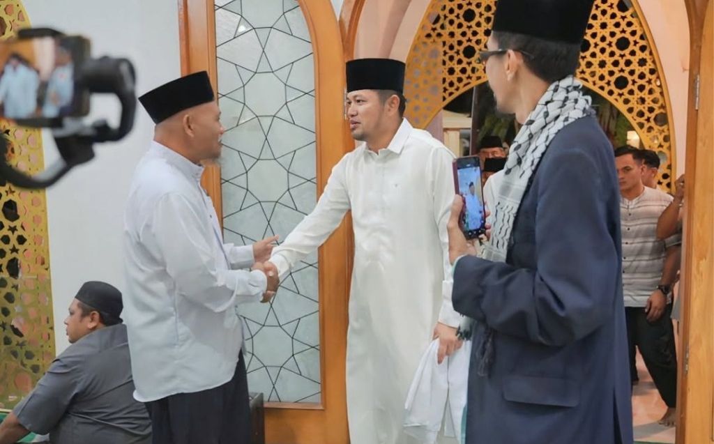 Gubernur Kaltim Rudy Mas'ud melanjutkan Safari Ramadan di Kabupaten Paser. Ia kembali menegaskan pelaksanaan program Gratispol.