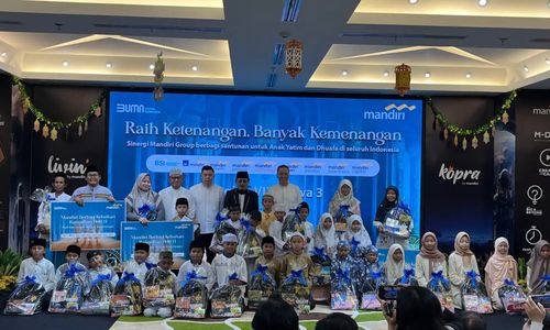 Berbagi Kebaikan Ramadan 1446 H,  Bank Mandiri Group Santuni 3.050 Anak Yatim, dan Lansia di Jawa Timur