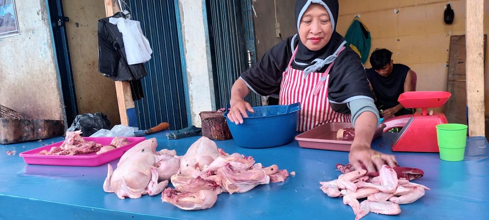 Update Harga Sembako: Harga Ayam Potong Turun  jadi Rp 28 Ribu/Kg