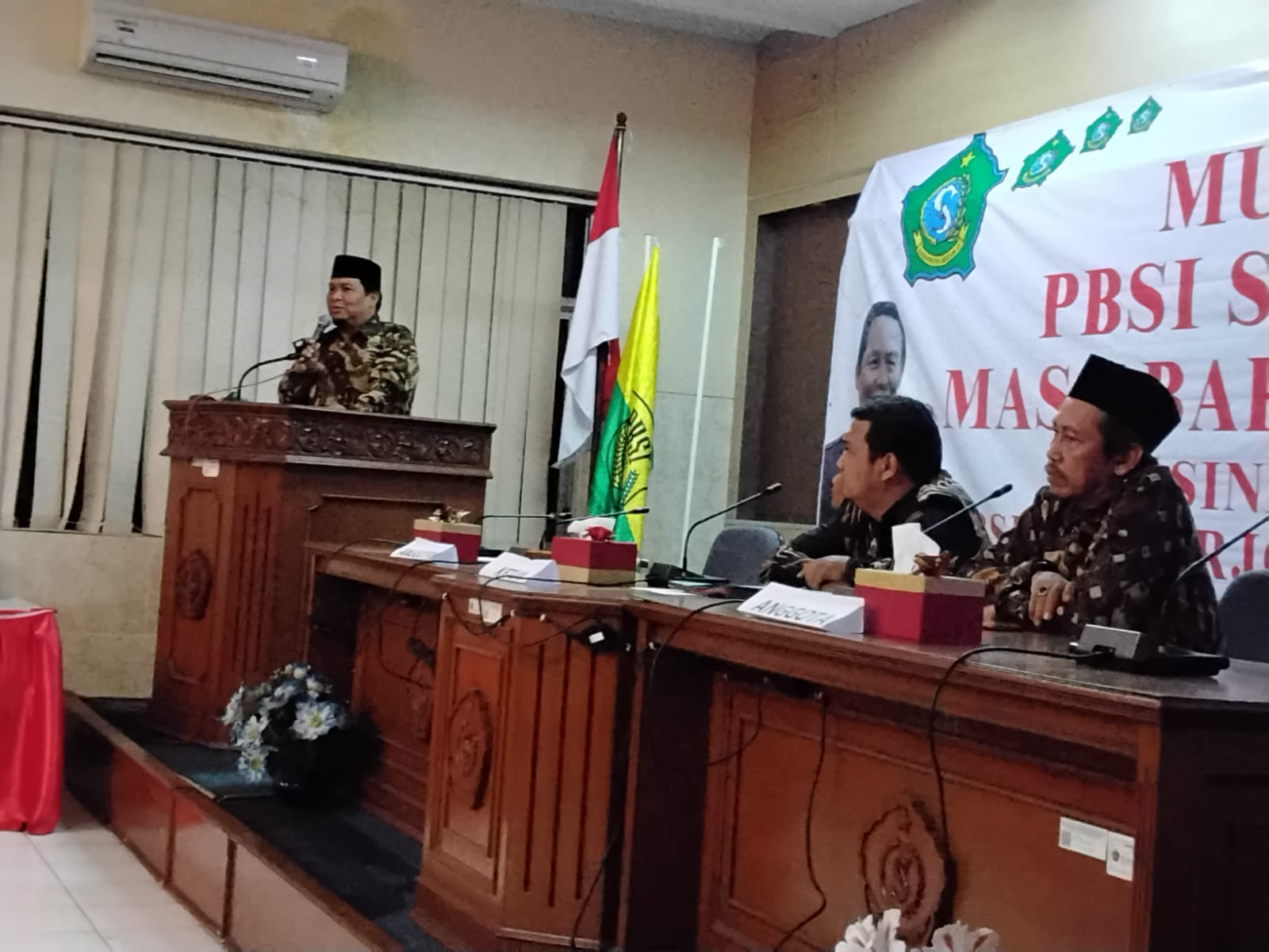 Ketua PBSI Sidoarjo 2021-2025 Mohammad Ainur Rahman saat memberikan sambutan di Muskab PBSI Sidoarjo