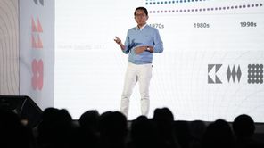 Waspada Smishing! Jangan Berikan Data Perbankan ke Pihak Tak Dikenal