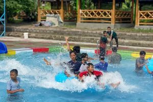 Umbul Pelem Waterpark, Klaten.