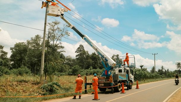 PLN UP3 Metro Amankan Pasokan Listrik di Berbagai Lokasi