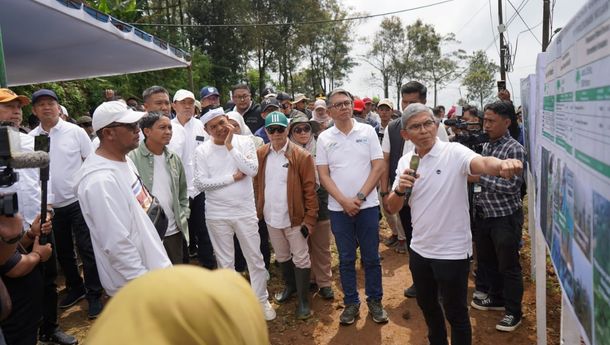 PTPN I Tanam Pohon di Puncak Bogor untuk Pelestarian Alam