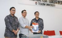IDCloudHost dan Telkom University Berkolaborasi dalam Inovasi Pendidikan Berbasis Teknologi Melalui Hibah Server
