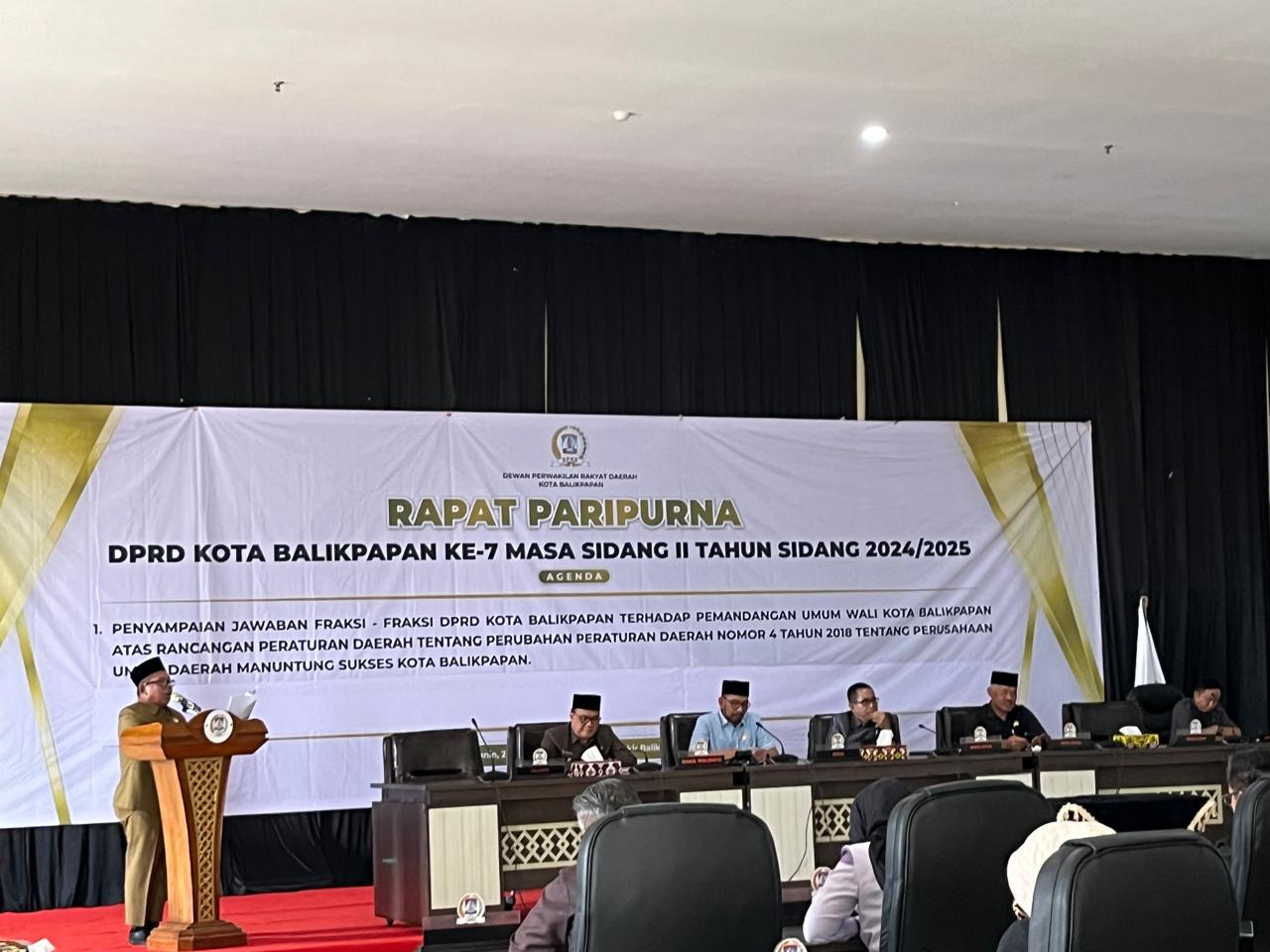 Begini Pandangan DPRD Atas Raperda Perubahan Perda Perumda Manuntung Sukses.