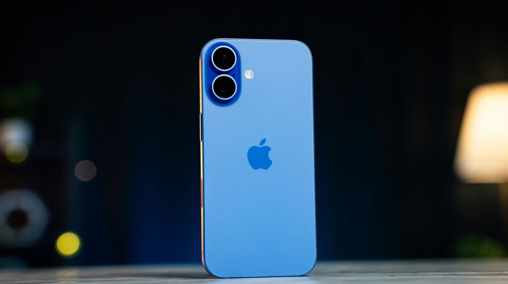 iPhone 16 Biru.jpg