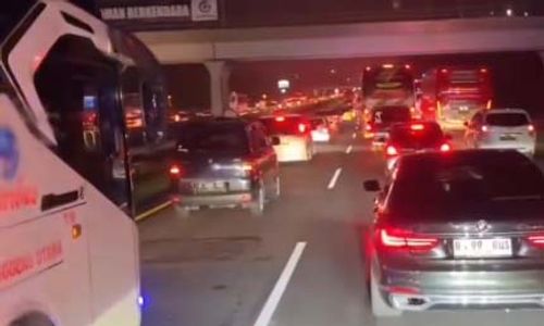 tol mudik.jpg