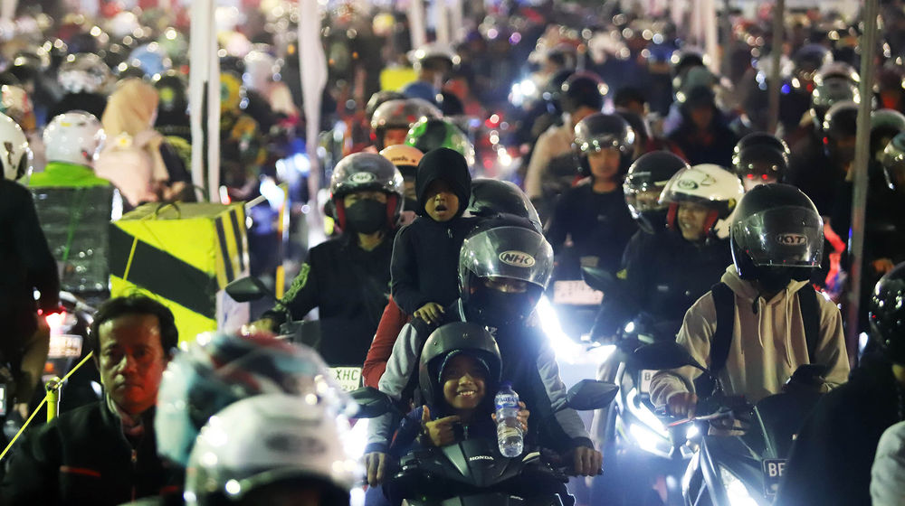 Mudik Pelabuhan Merak - Panji 4.jpg