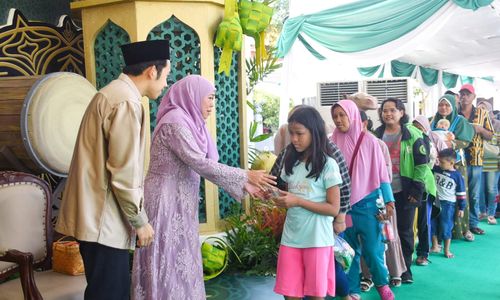 khofifah.jpeg