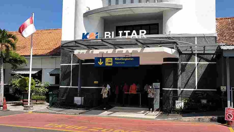 BLITAR.jpg