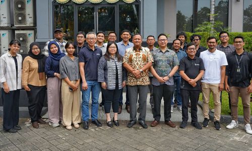Halal Bihalal PT Central Finansial X (CFX) bersama media di Jakarta, Rabu, 9 April 2025.