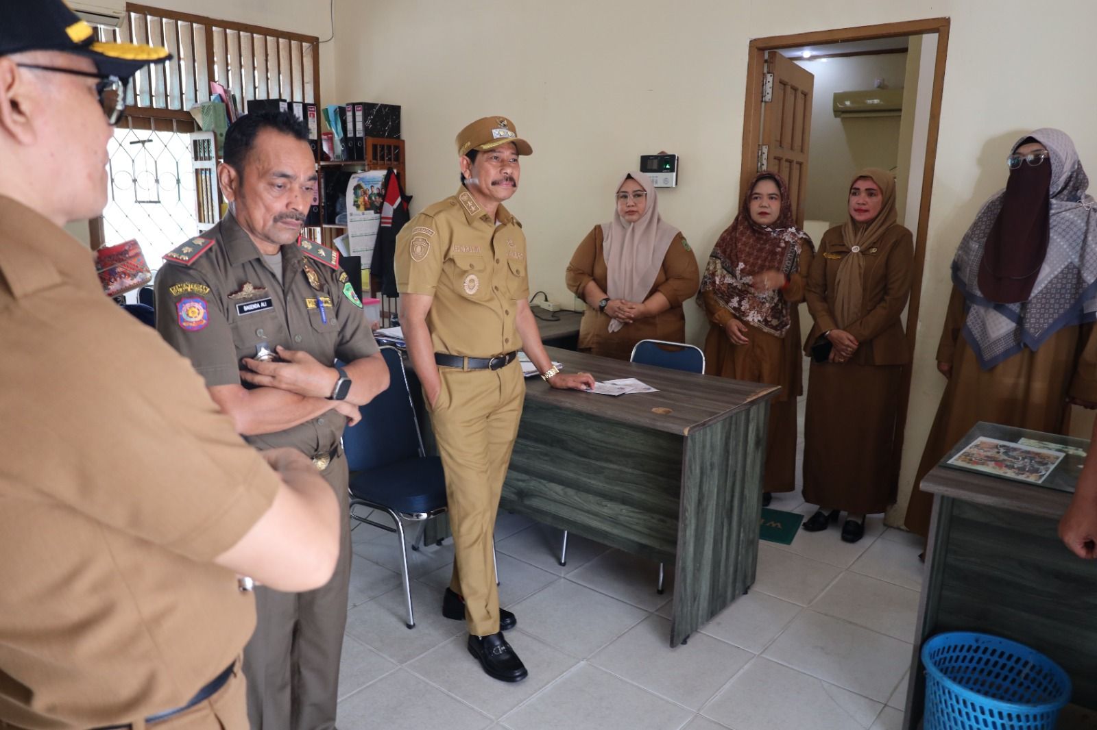 Tegakkan Disiplin ASN dan THL, Wakil Bupati PPU Sidak Kantor Kelurahan