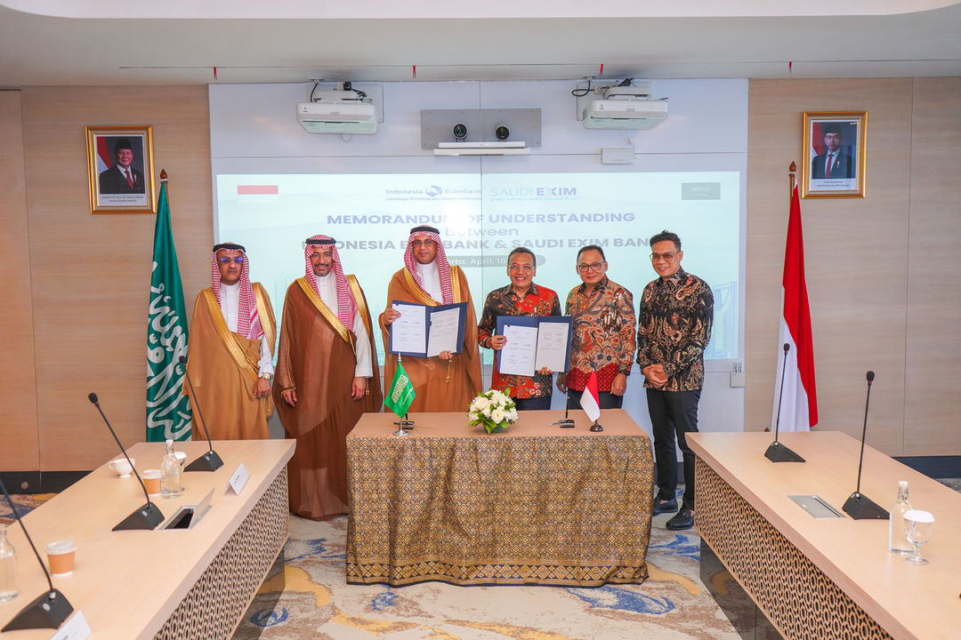 Signing Indonesia Eximbank & Saudi Exim Bank.jpg