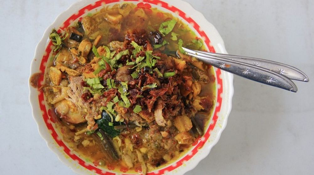 Kuliner khas Banyuwangi, Rujak Soto.