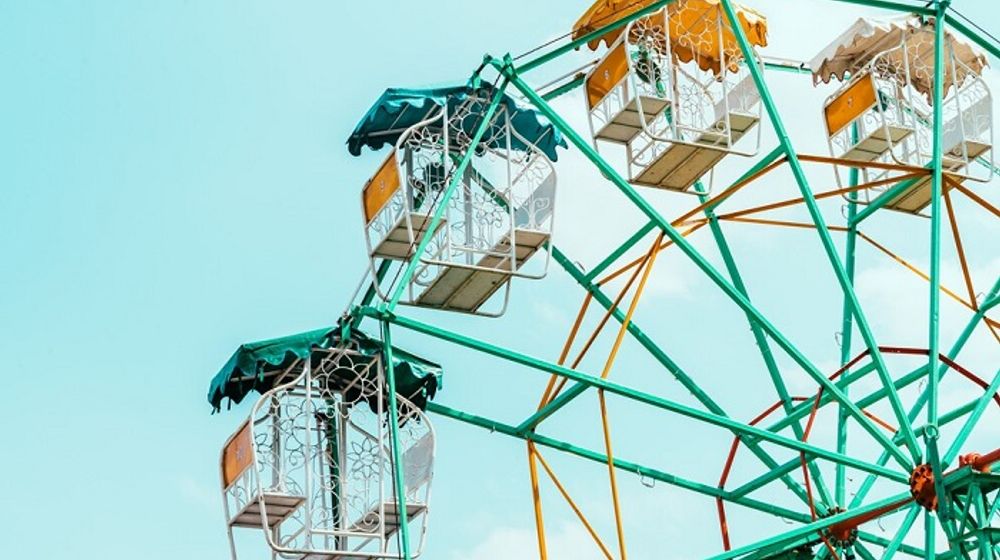 Ilustrasi wahana permainan.