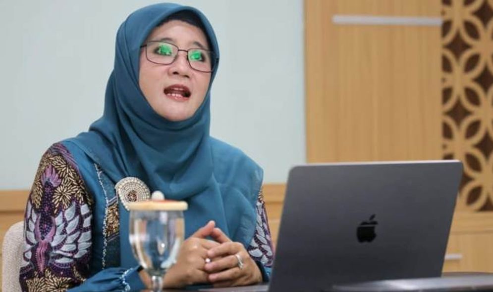 istri wagub perempuan.jpg