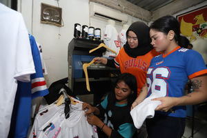 Aksi Fashion Peduli UMKM - Panji 3.jpg