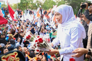 khofifah  1 mei.jpg