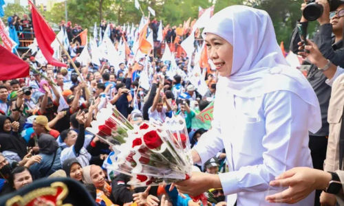 khofifah  1 mei.jpg