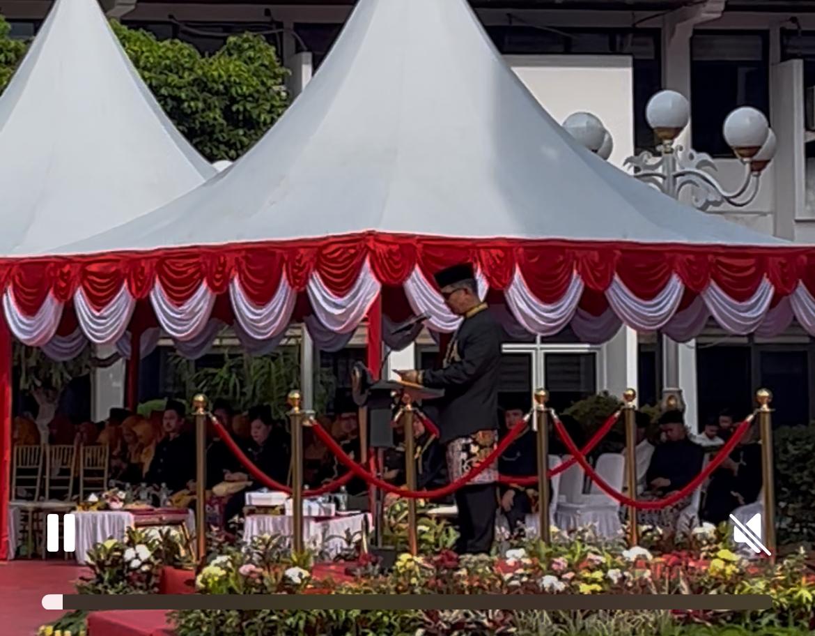 Tiga Surat Anak SD Bikin Wali Kota Balikpapan Terharu di Upacara Hardiknas