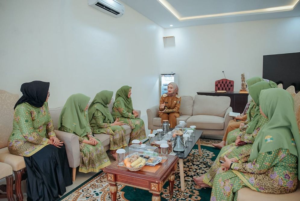 Pimpinan Wilayah (PW) Muslimat Nahdlatul Ulama (NU) Lampung akan menggelar peringatan Hari Lahir (Harlah) ke-79 Muslimat NU di Gedung Balai Keratun Pemerintah Provinsi Lampung, Sabtu (3/5/2025) besok.  
