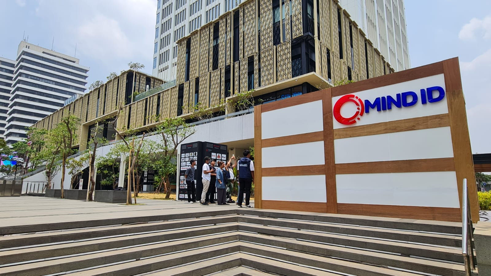Holding BUMN Tambang Mining Industry (MIND ID)