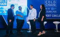 Pameran Rantai Dingin dan Logistik Terbesar di Indonesia Resmi Dibuka di Jakarta
(Kiri-kanan) Direktur PT Wahana Kemalaniaga Makmur (WAKENI) Sofianto Widjaja, Kepala Bidang Logistik Cold Chain Perkumpulan Pelaku Logistik Indonesia (PPLI) Tejo Mulyono, Direktur Pemasaran Ditjen PDSPKP Kementerian Kelautan dan Perikanan Erwin Dwiyana, dan Project Manager IISM & Indonesia Cold Chain Expo 2025 Carolyn Khoe dalam acara pameran International Indonesia Seafood & Meat (IISM) & Indonesia Cold Chain Expo 2025 di JIEXPO Kemayoran, Jakarta, Rabu (7/5/2025).
PT Wahana Kemalaniaga Makmur (WAKENI) menggelar empat pameran industri rantai dingin terintegrasi dan paling komprehensif di Indonesia pada 7 – 10 Mei 2025 di JIEXPO Kemayoran, Jakarta. Pameran Rantai Dingin dan Logistik terbesar di Indonesia ini mencakup International Indonesia Seafood & Meat (IISM) Expo, Indonesia Cold Chain Expo, Warehousing & Storage Handling Expo, dan Indonesia Smart Logistics & Supply Chain Expo.