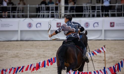 Atlet Horseback Archery dari Klaten, Muhammad Yahya Ayyas dalam event The Center of National Equestrian Traditions International Cup 2024 di Russia.