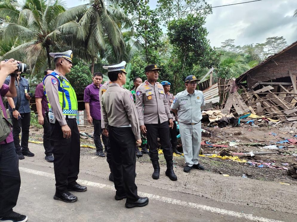 Jasa Raharja Jamin Seluruh Korban Kecelakaan antara Truk dan Angkutan Pedesaan di Purworejo