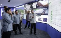 Direktur Utama Pupuk Indonesia, Rahmad Pribadi, ketika menerima Kunjungan Kerja Badan Akuntabilitas Keuangan Negara Dewan Perwakilan Rakyat Republik Indonesia (BAKN DPR RI) di Command Center Pupuk Indonesia yang berlokasi di Graha Phonska, Jakarta Pusat, pada Jumat (9/5/2025).