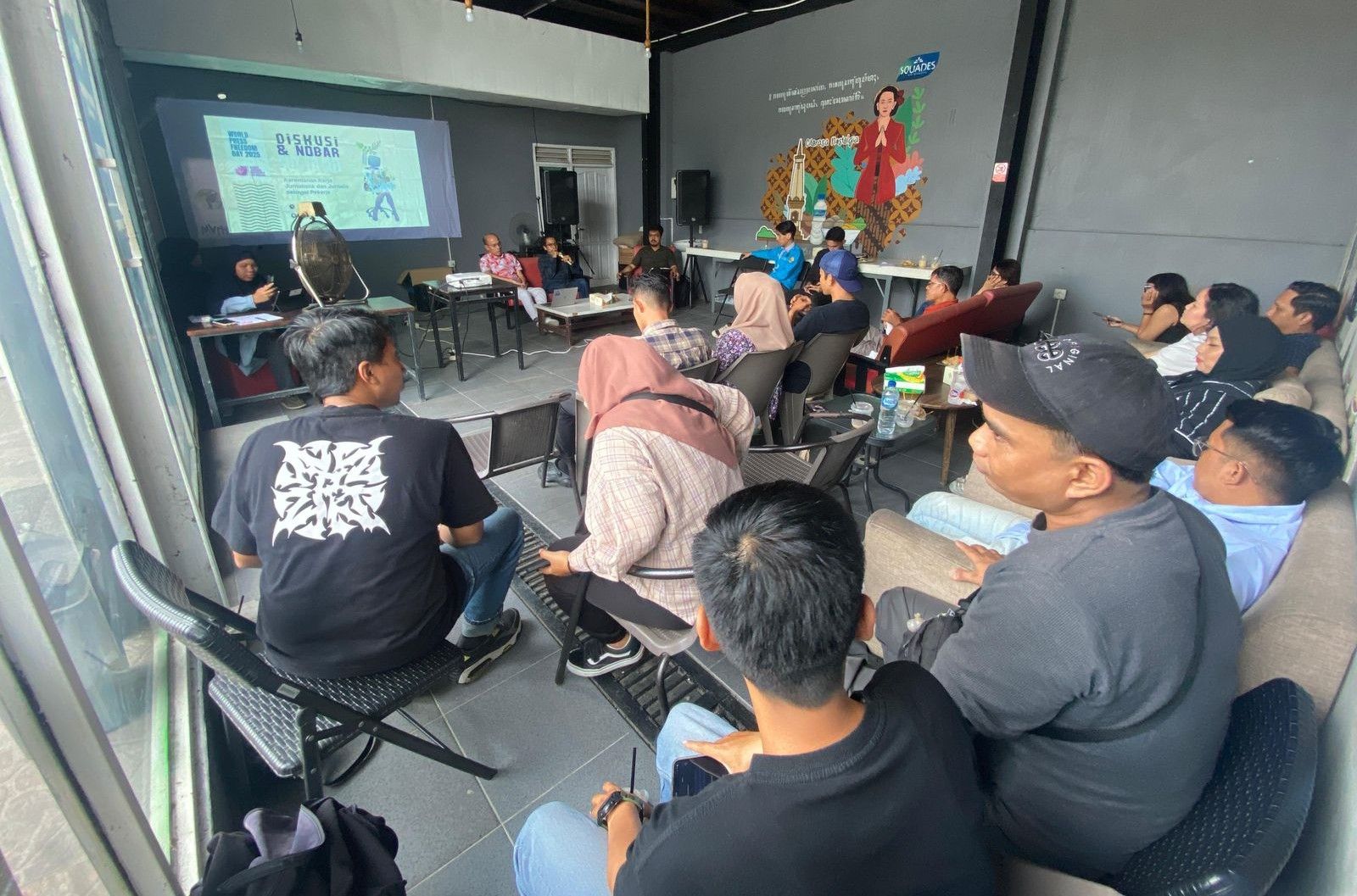 Jurnalis Juga Buruh, Saatnya Berserikat