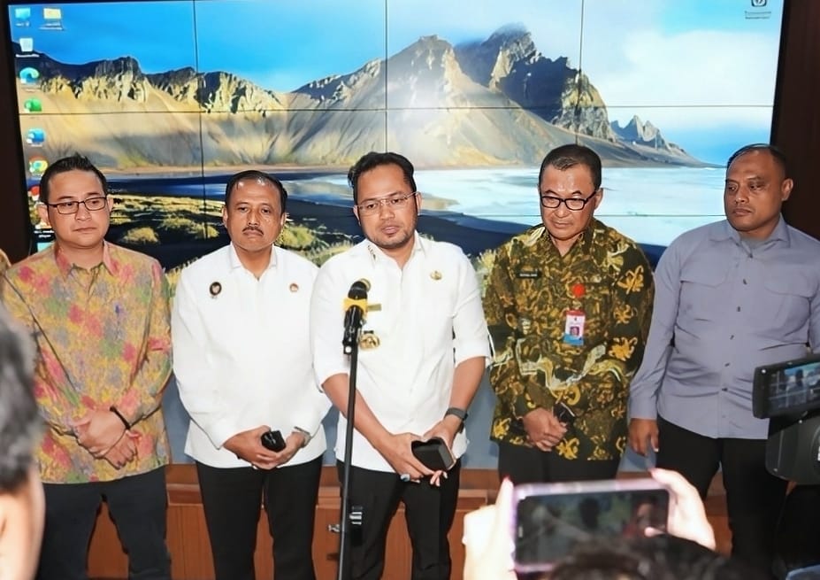 Gubernur Kalimantan Timur Rudy Mas'ud memberikan penjelasan mengenai penanganan ormas yang menggangu iklim investasi. 