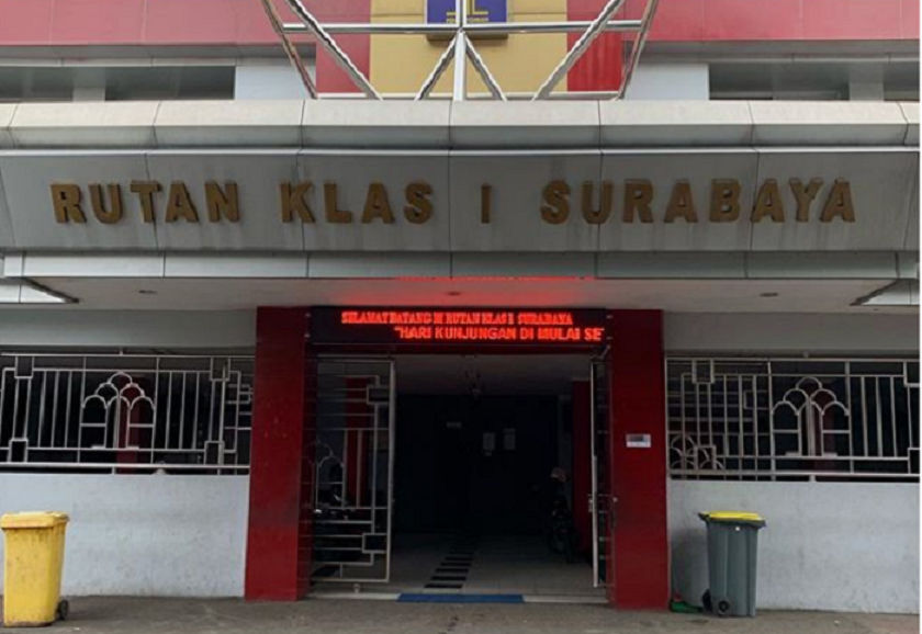 Lapas di Rutan Medaeng di Sidoarjo . Napi di Jatim ada yang mendapat remisi saat Hari Raya Waisak 2025