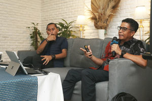 Media Briefing Alex Denny - Panji 2.jpg