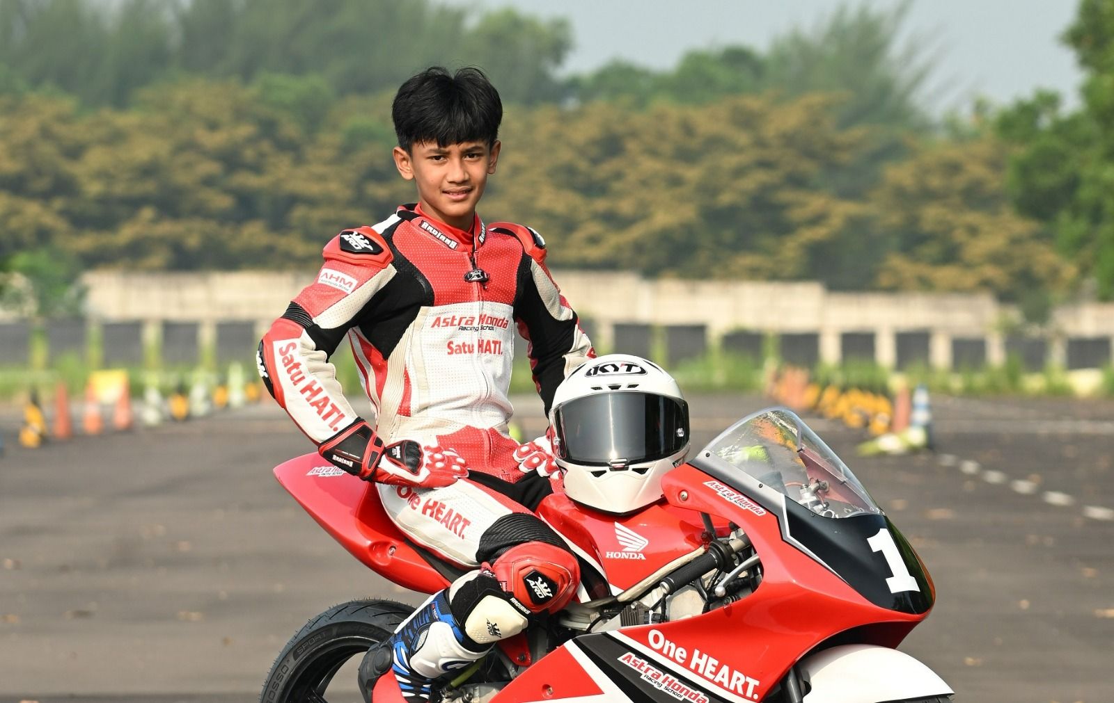 Pebalap Astra Honda Siap Beradu Kencang di Sirkuit Thailand   