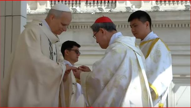 Saat Misa Pelantikannya, Paus Leo XIV Ajak Gereja Jadi  Ragi Persatuan dan Kasih