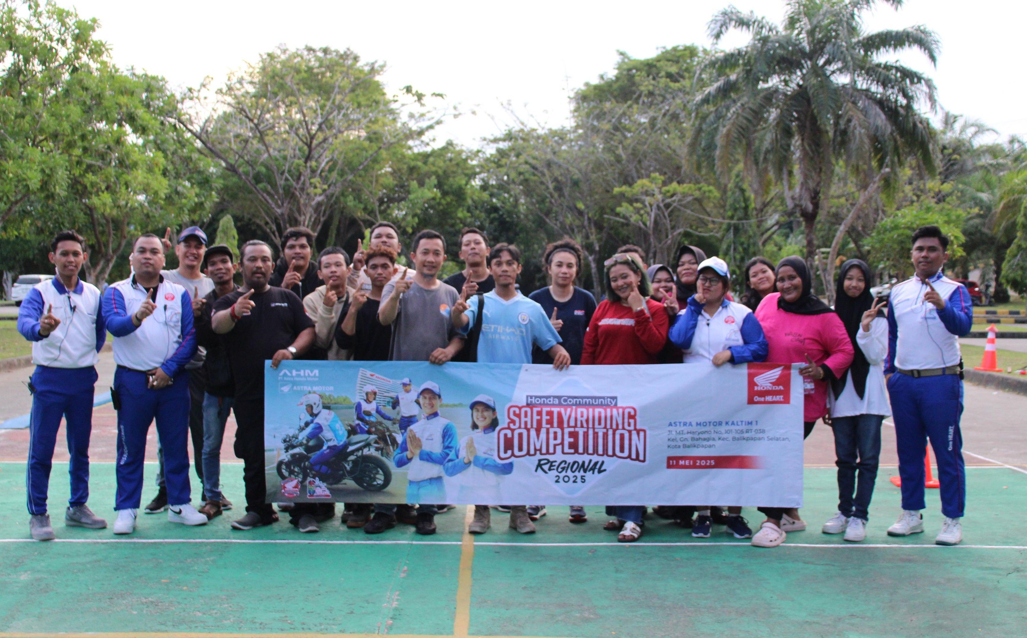 Aksi Keren Komunitas Honda di Balikpapan, Unjuk Skill di Ajang Safety Riding 2025