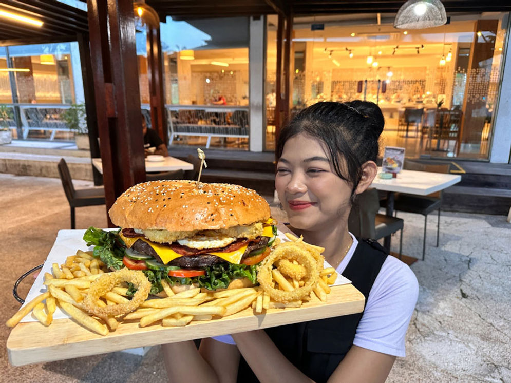 jumbo-burger.jpg