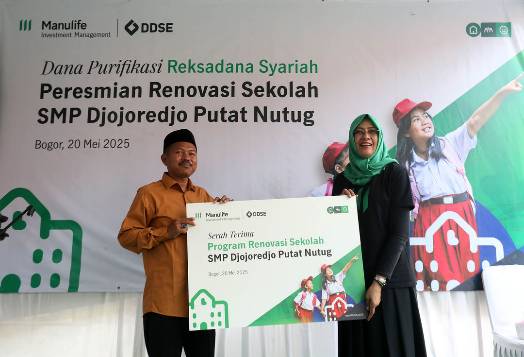 Manulife Renovasi Sekolah - Panji 1.jpg