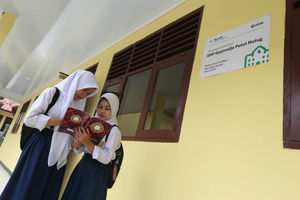 Manulife Renovasi Sekolah - Panji 4.jpg