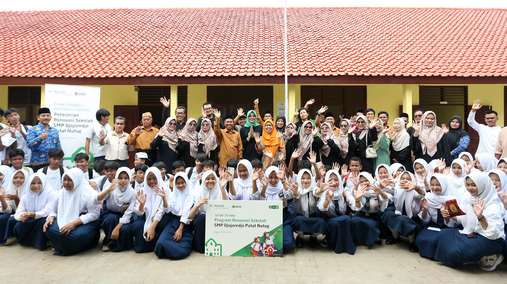 Manulife Renovasi Sekolah - Panji 3.jpg