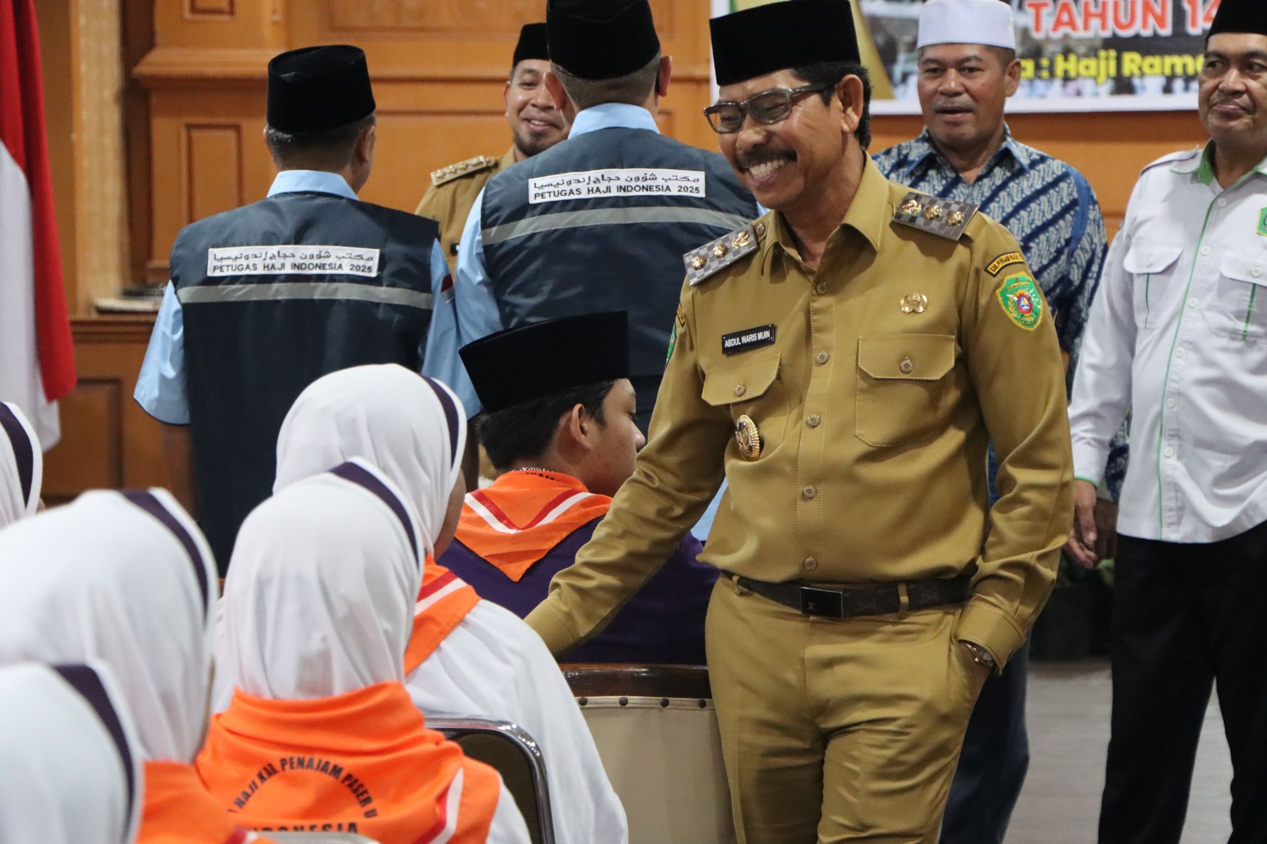 130 Jamaah Haji PPU Berangkat, Wabup Pesan Fokus Ibadah