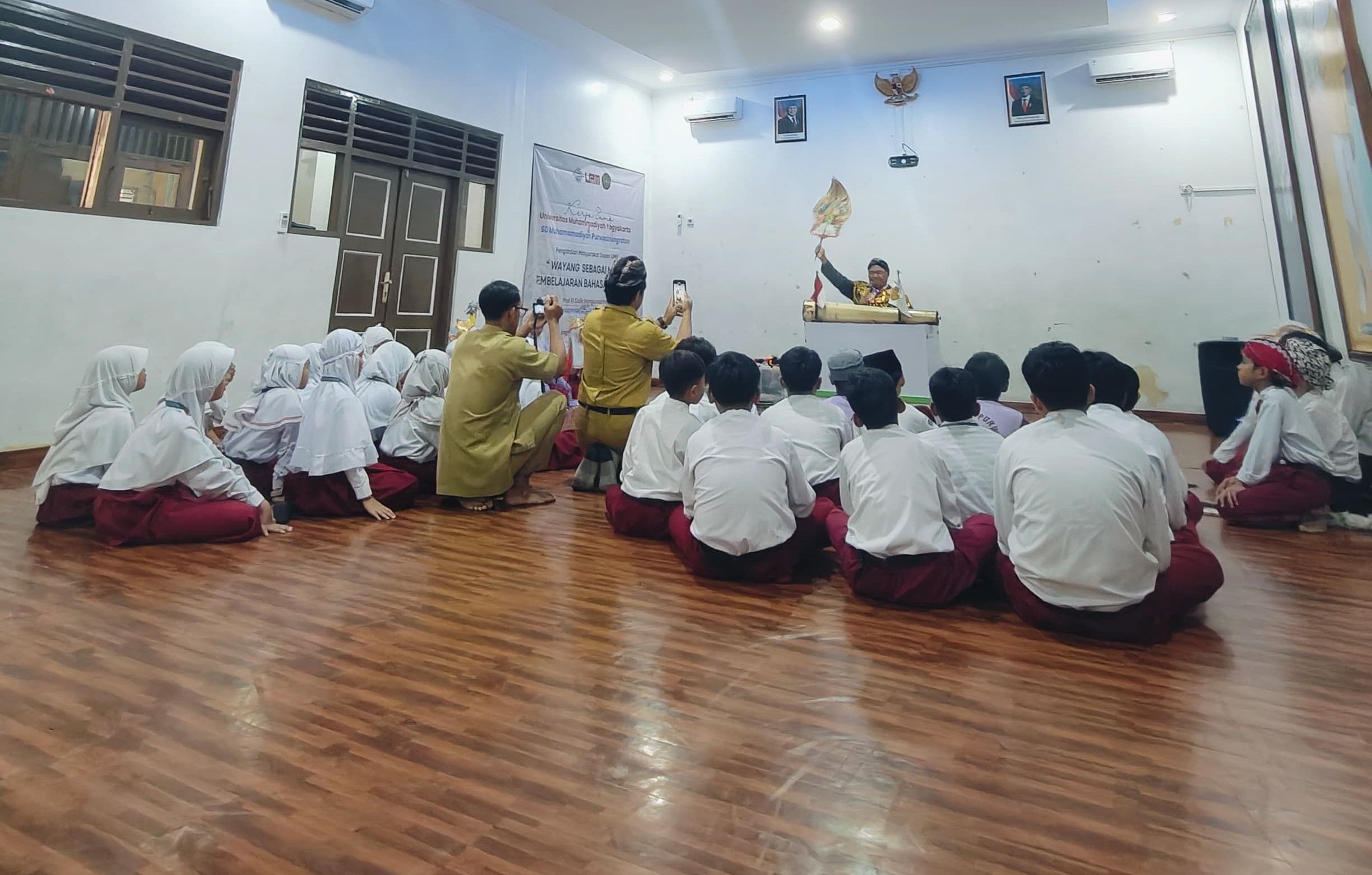 Dosen UMY Manfaatkan Wayang untuk Pengajaran Bahasa Inggris