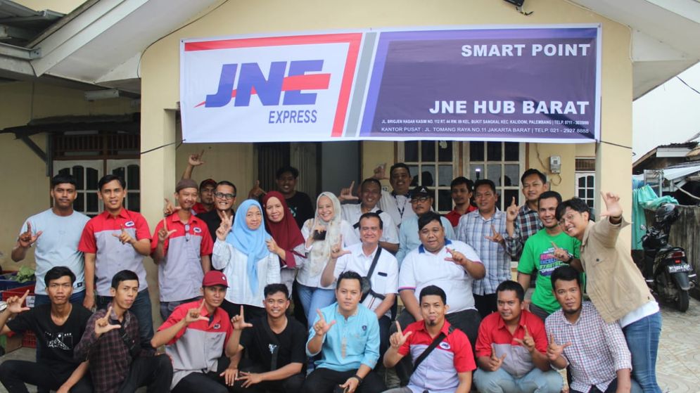 Makin Dekat dengan Pelanggan, JNE Buka Titik Layanan Baru di Palembang