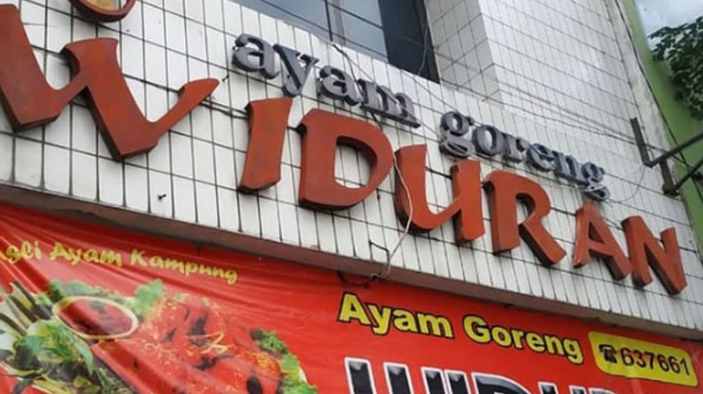 Ayam Goreng Widuran Solo.