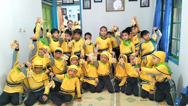 Lewat Desa BRILiaN, Camilan Desa Kini Jadi Buah Tangan Istimewa