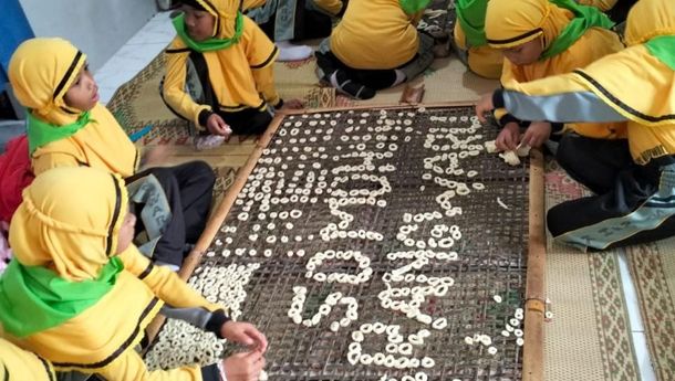 BRI Jadikan Camilan Desa Produk Oleh-Oleh Premium Lewat Desa BRILiaN