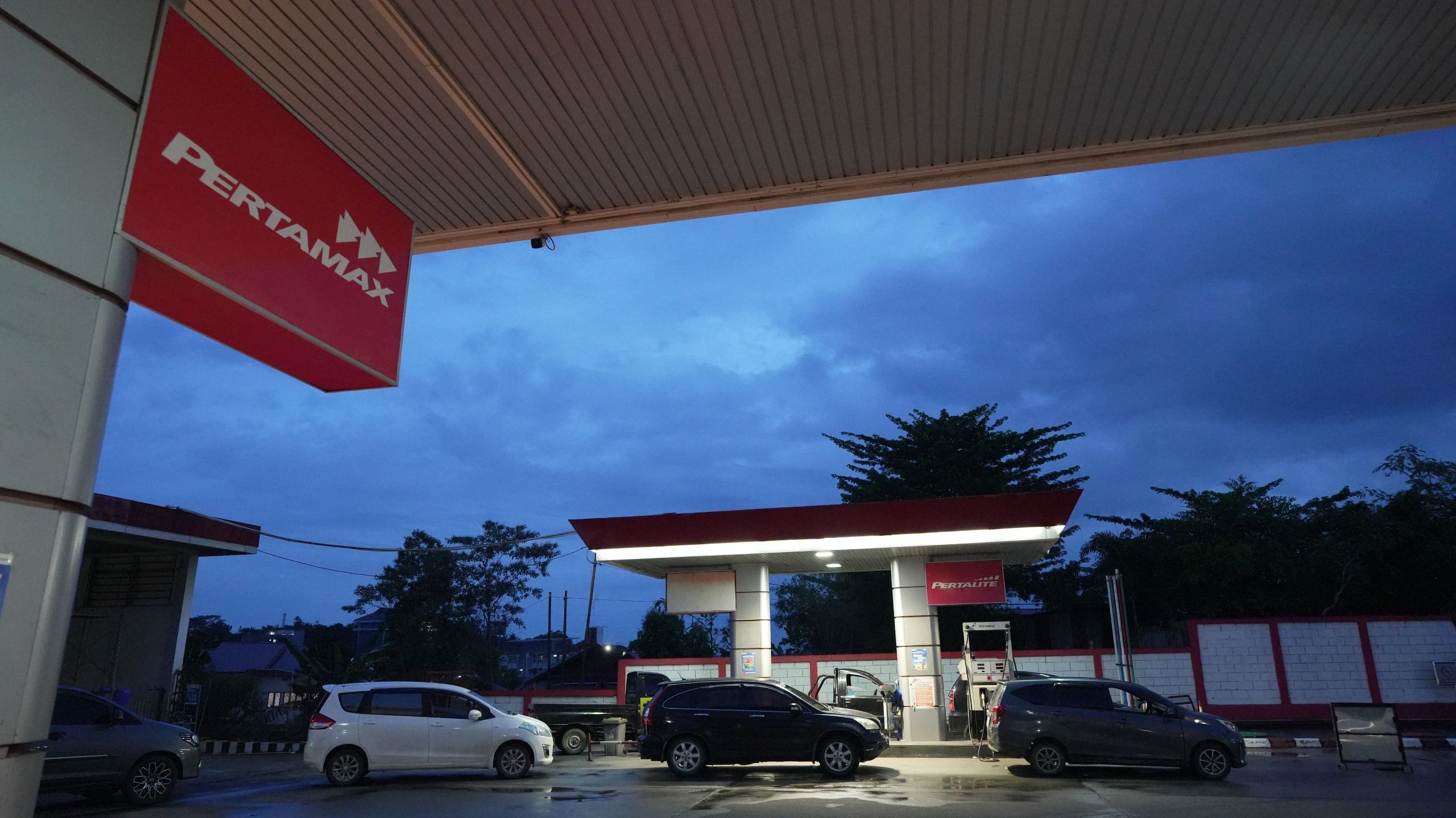 6 SPBU Buka Lebih Pagi, Pertamina Permudah Warga Isi BBM Sejak Subuh